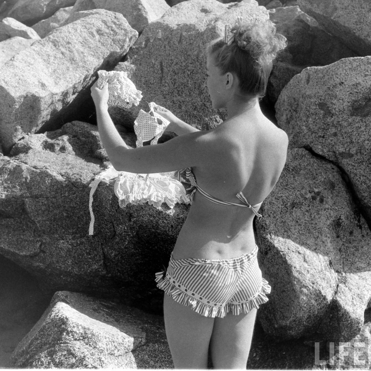 A Model Photographed For Life Magazine In 1948 NSF