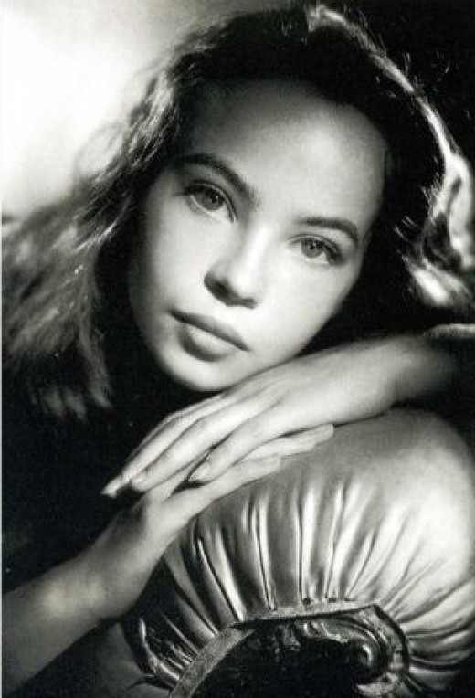 A Soft And Sultry Leslie Caron 1950s NSF