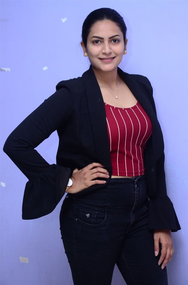 Actress Swetha Varma Images