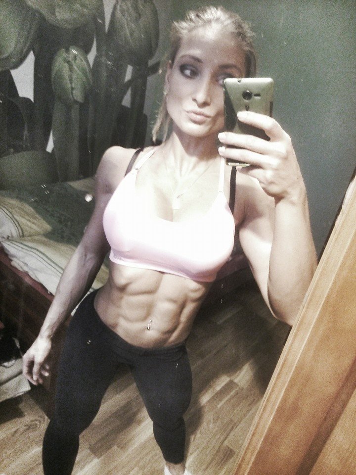 Adela Ondrejovicova Muscles