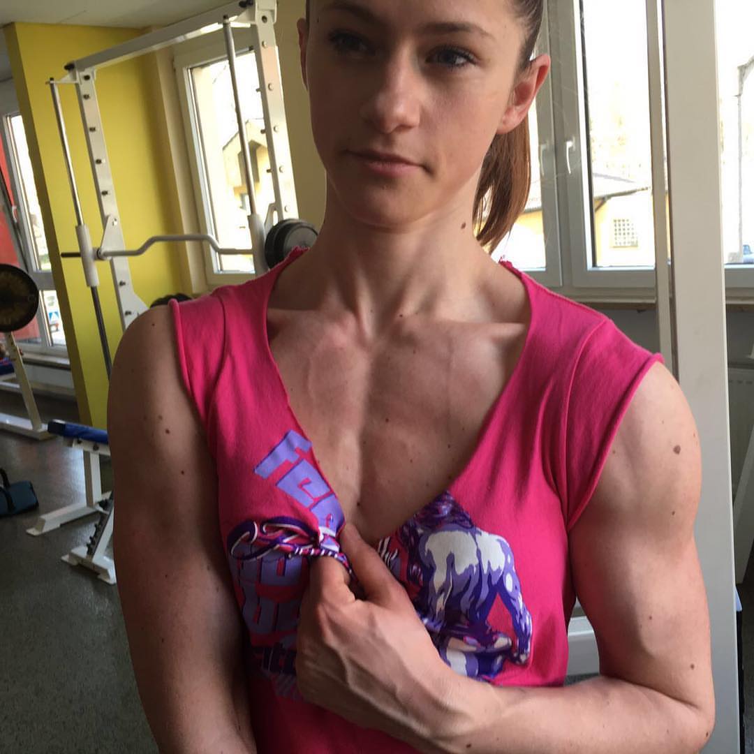 Adelina Simion Muscles