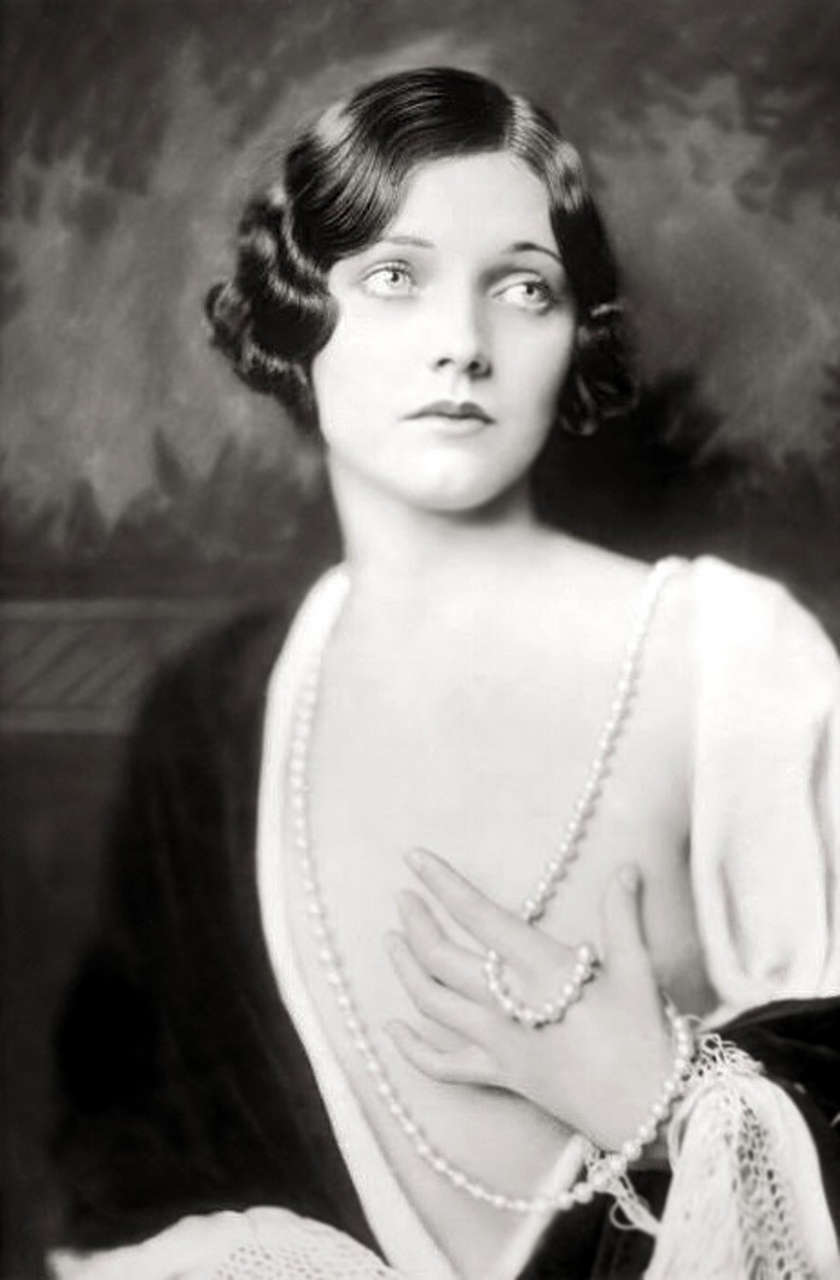 Adrienne Ames Photographed By Alfred Cheney Johnston C 1920s NSF