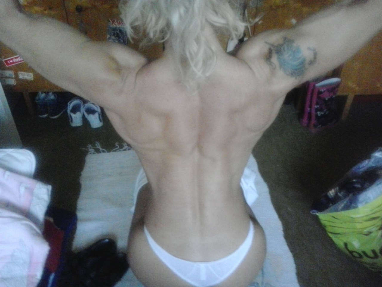 Agnes Tezsla Muscles