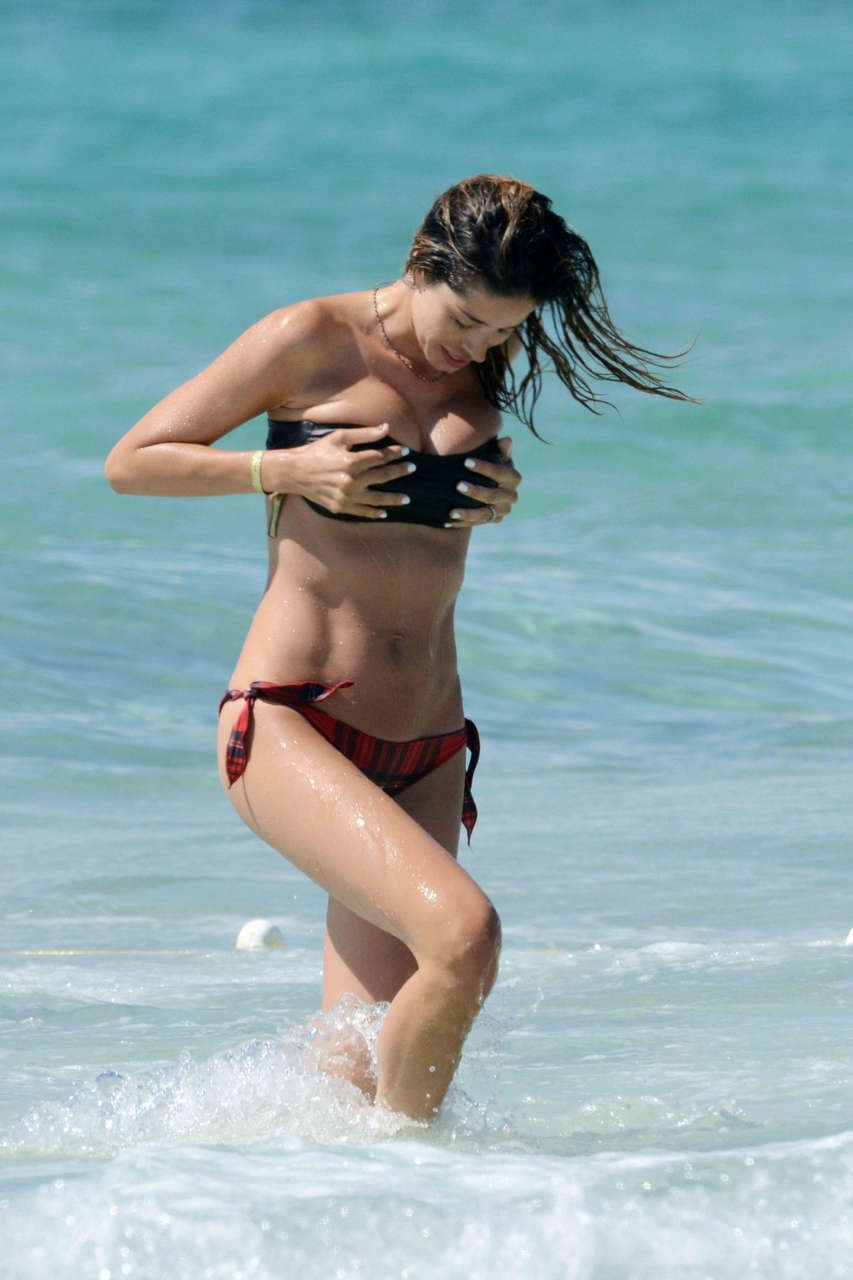 Aida Yespica Bikini Beach Formentera
