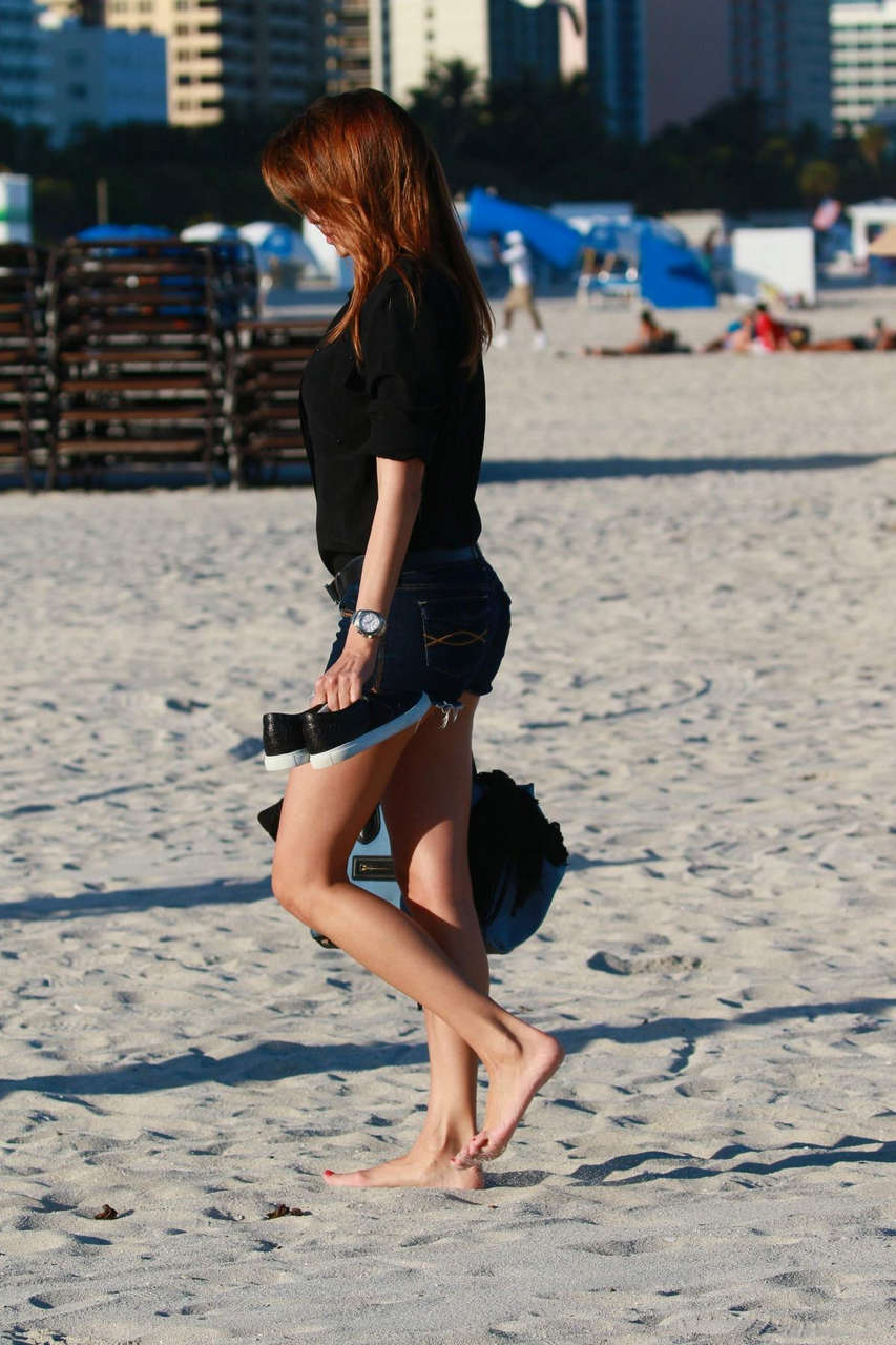 Aida Yespica Bikini Beach Miami