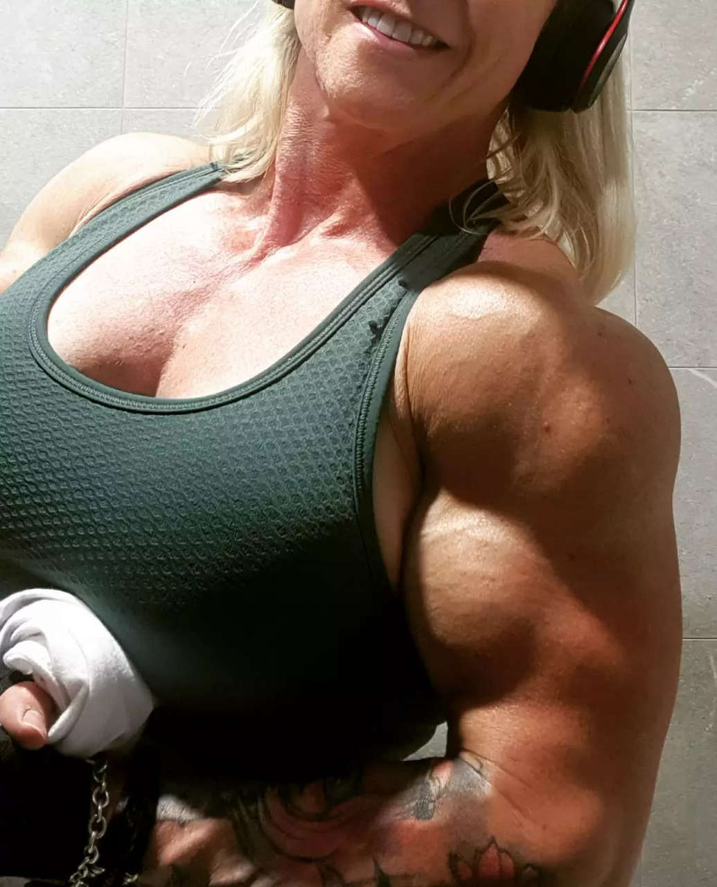 Aisling Hickey Muscles