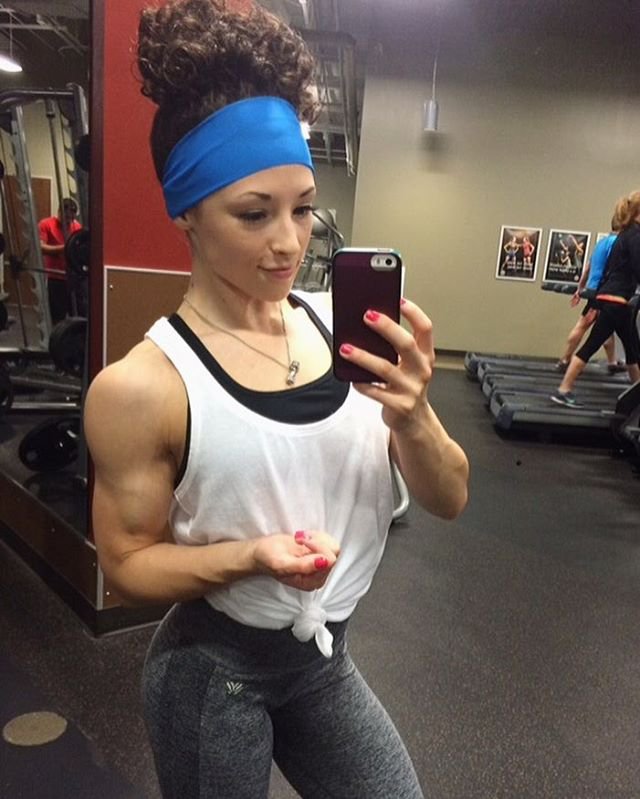 Alaina Sanders Muscles