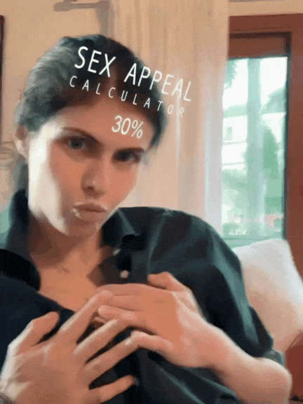 Alexandra Daddario Sex Appeal Calculator NSFW