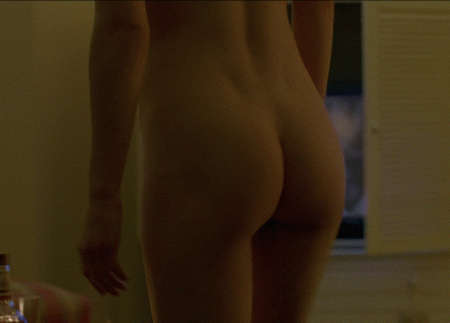 Alexandra Daddarios Bare Butt