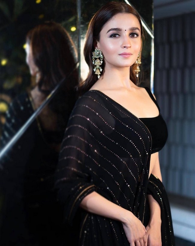 Alia Bhatt NSFW