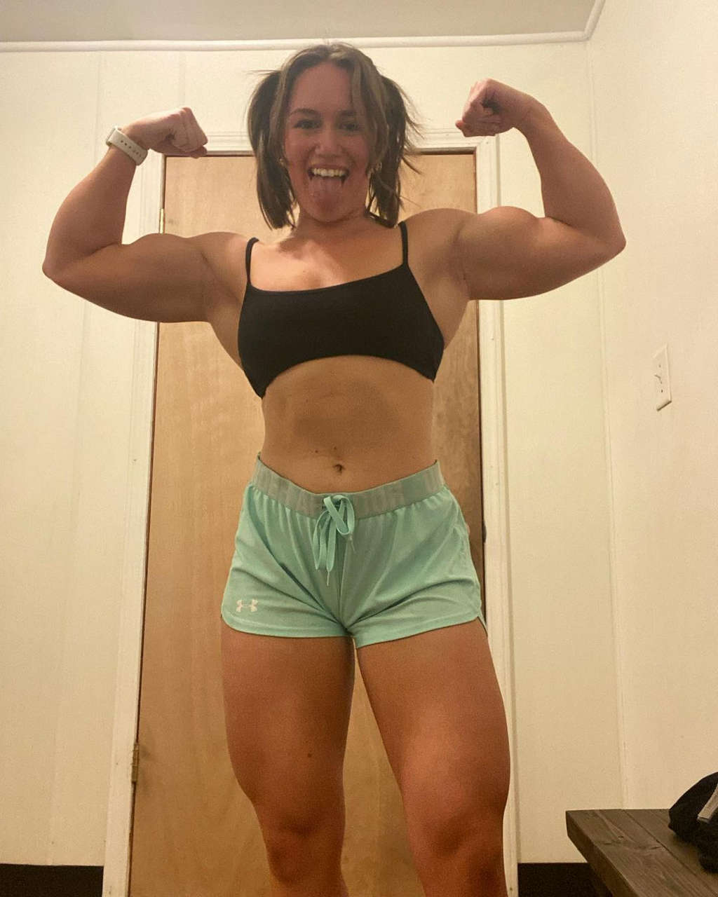 Alica Bushhousen Muscles