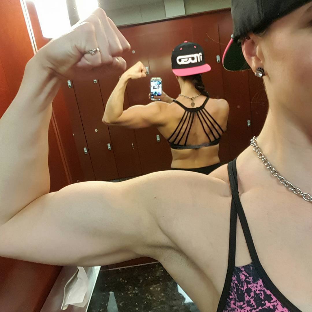 Alicia Krzmarzick Muscles