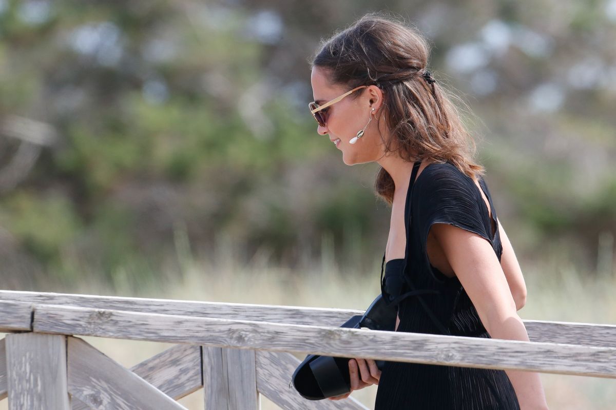 Alicia Vikander Bikini Holidays Ibiza