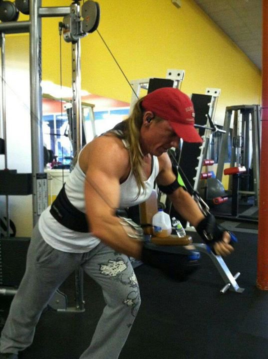 Alisa Alday Muscles