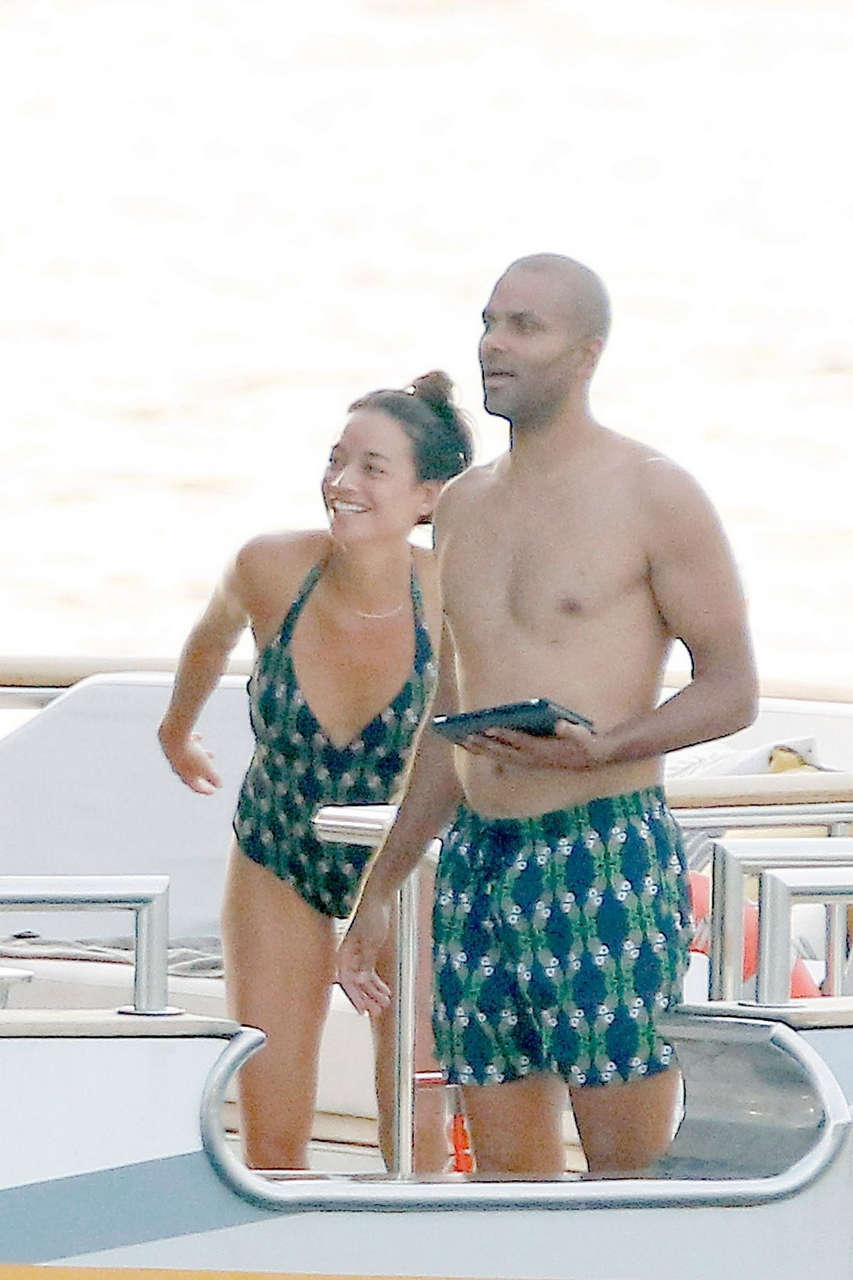 Alize Lim Swimsuit And Tony Parker Yacht France