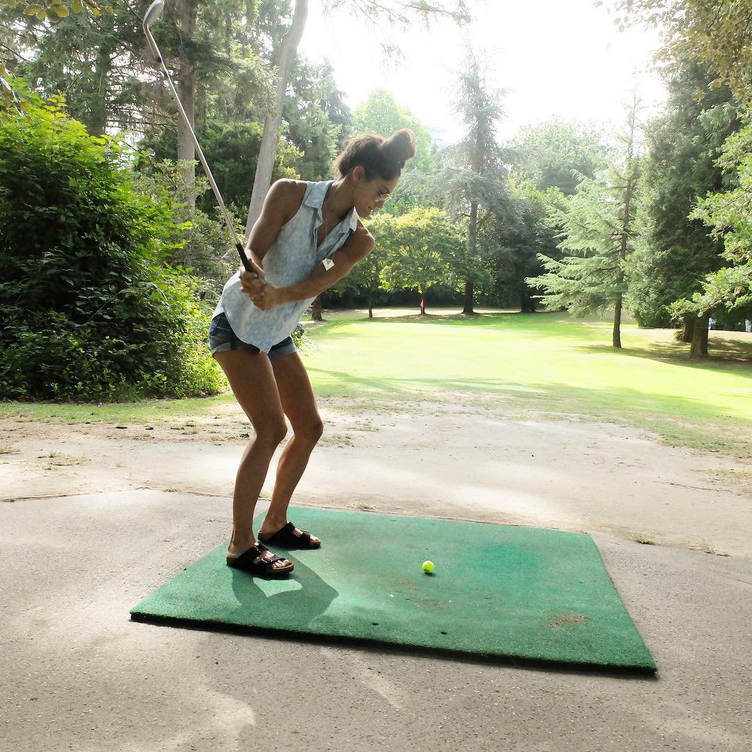 Allison Stokke Muscles