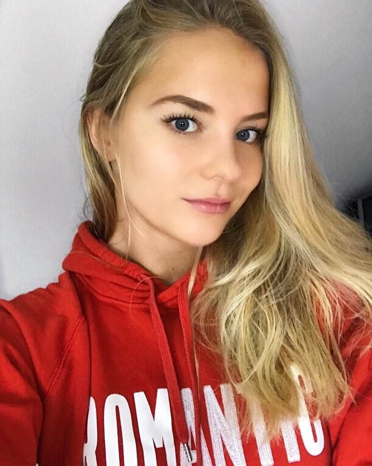 Amalie Mikkelsen 20 Year Old Danish Swimme