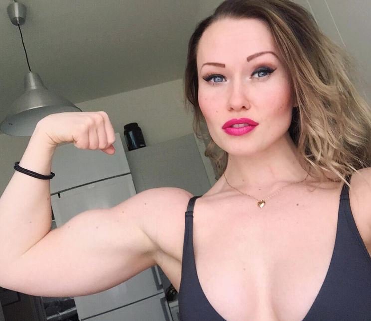 Amanda Dabe Muscles