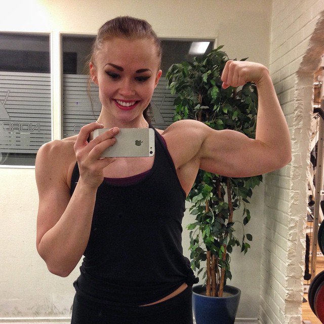 Amanda Dabe Muscles