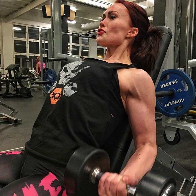 Amanda Dabe Muscles