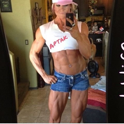 Amanda Folstad Muscles