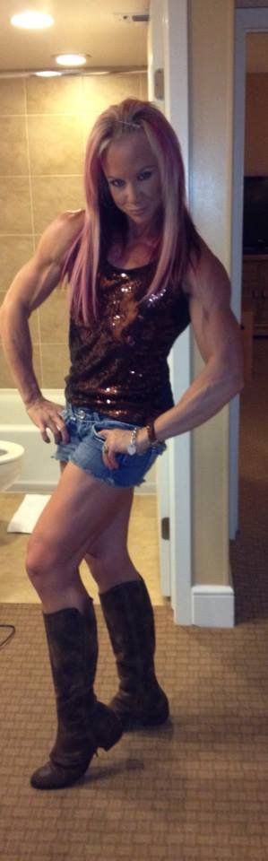 Amanda Folstad Muscles