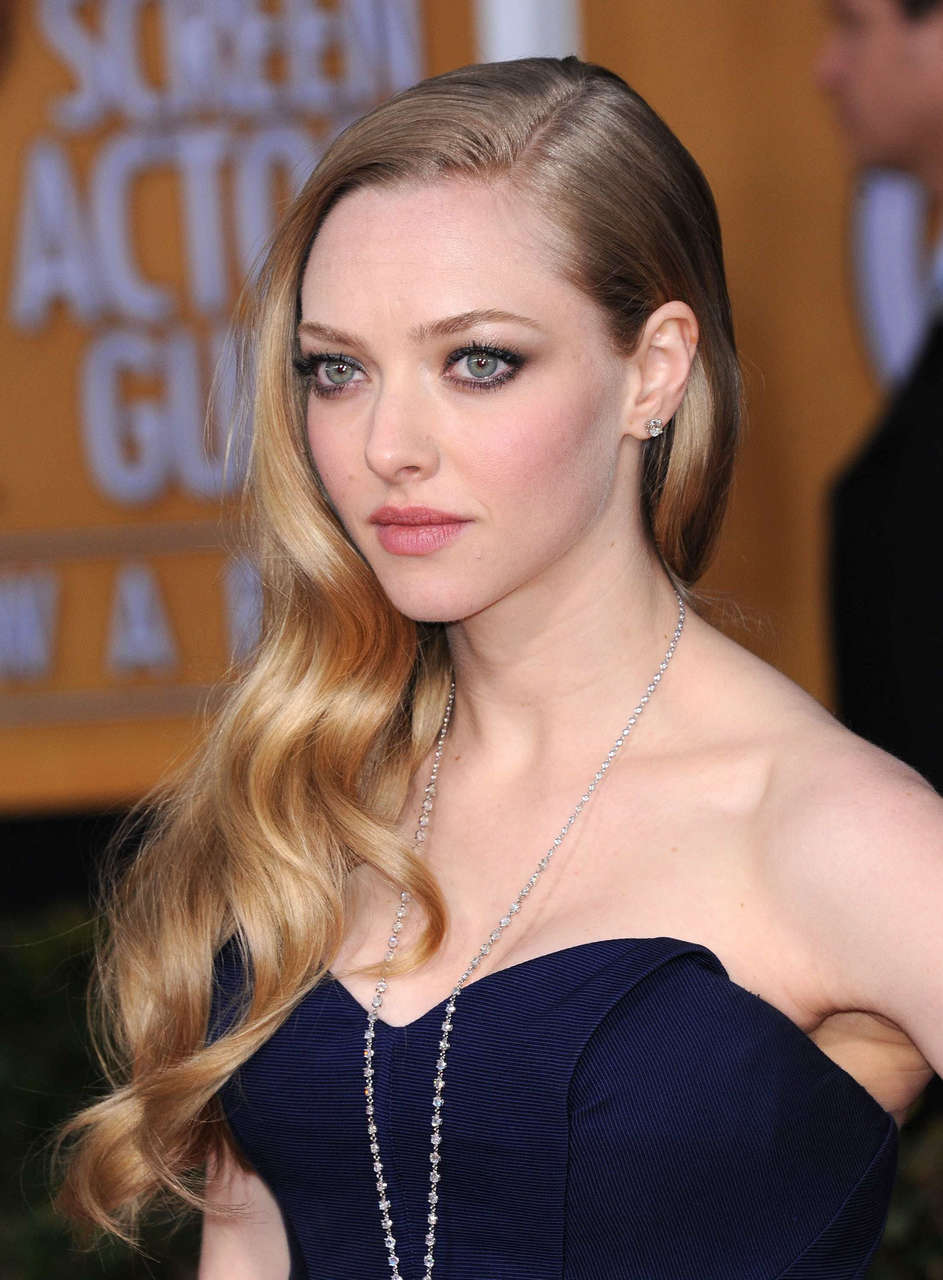 Amanda Seyfried NSFW