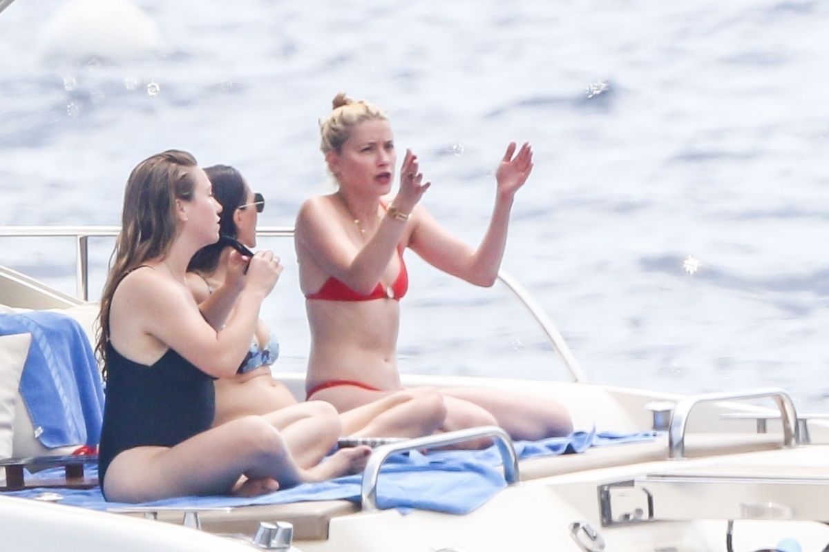 Amber Heard Bikini Yacht Amalfi Coast