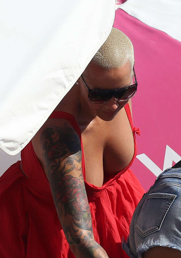 Amber Rose NSFW