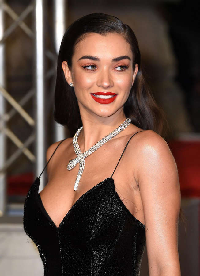 Amy Jackson NSFW