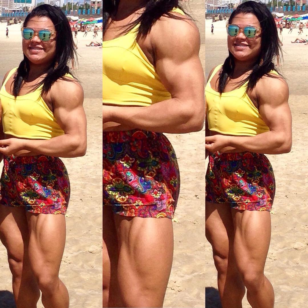Ana Alexia Muscles
