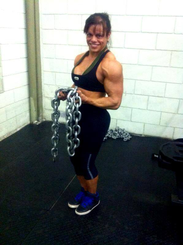 Ana Cristina Queiroz Muscles