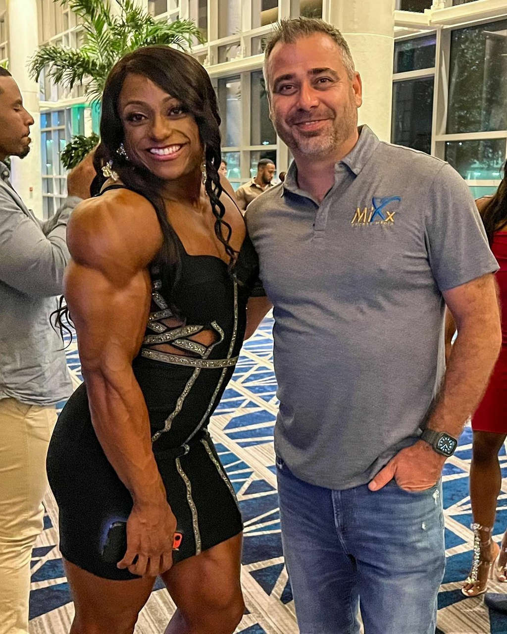 Andrea Shaw Muscles