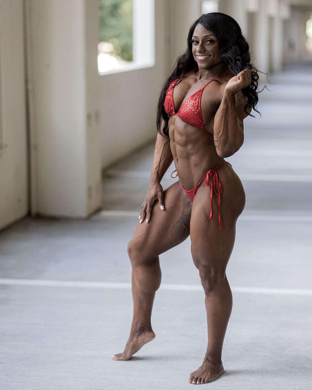 Andrea Shaw Muscles