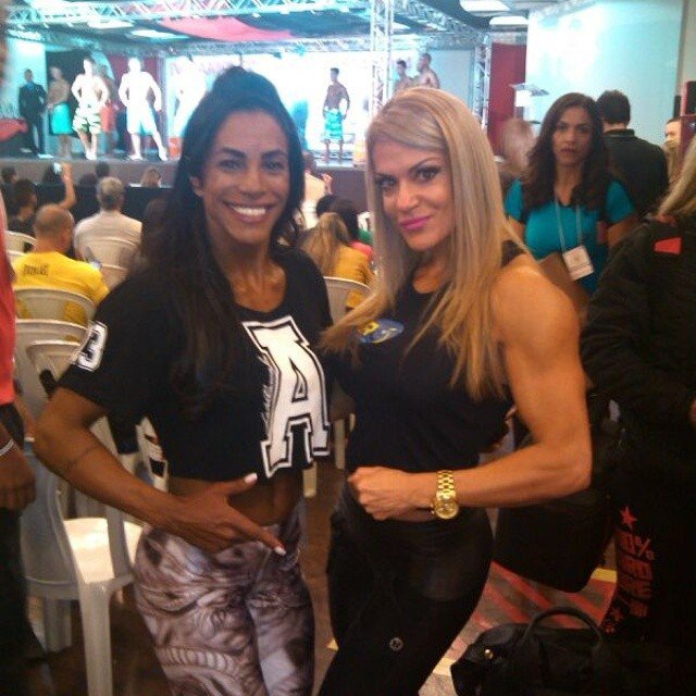 Andreia Santos Muscles