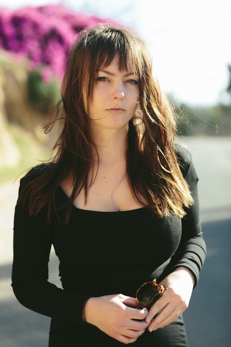 Angel Olsen Is So Incredibly Sexy And Perfect NSFW