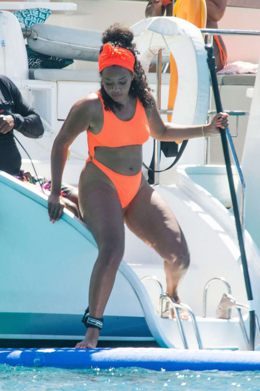 Angela Simmons Bikini Boat Barbados