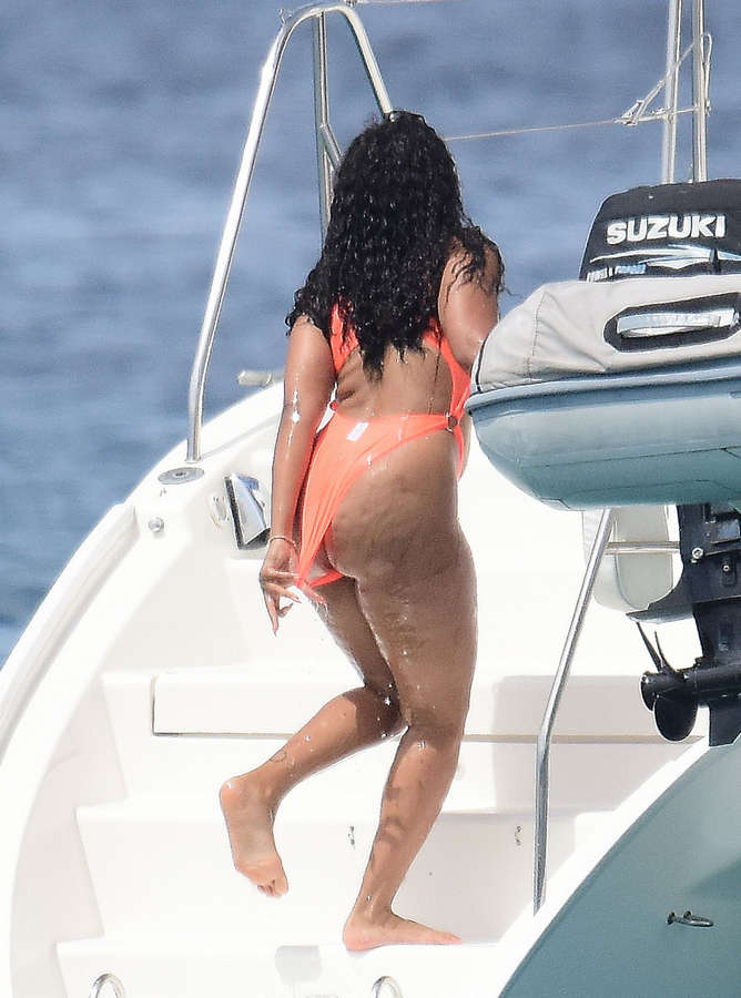 Angela Simmons NSFW