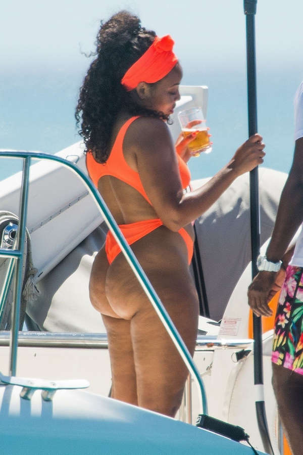 Angela Simmons NSFW