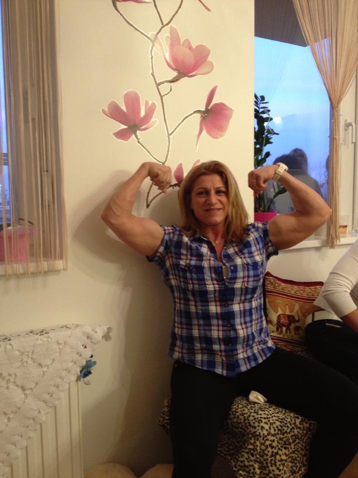 Anita Hegedus Muscles