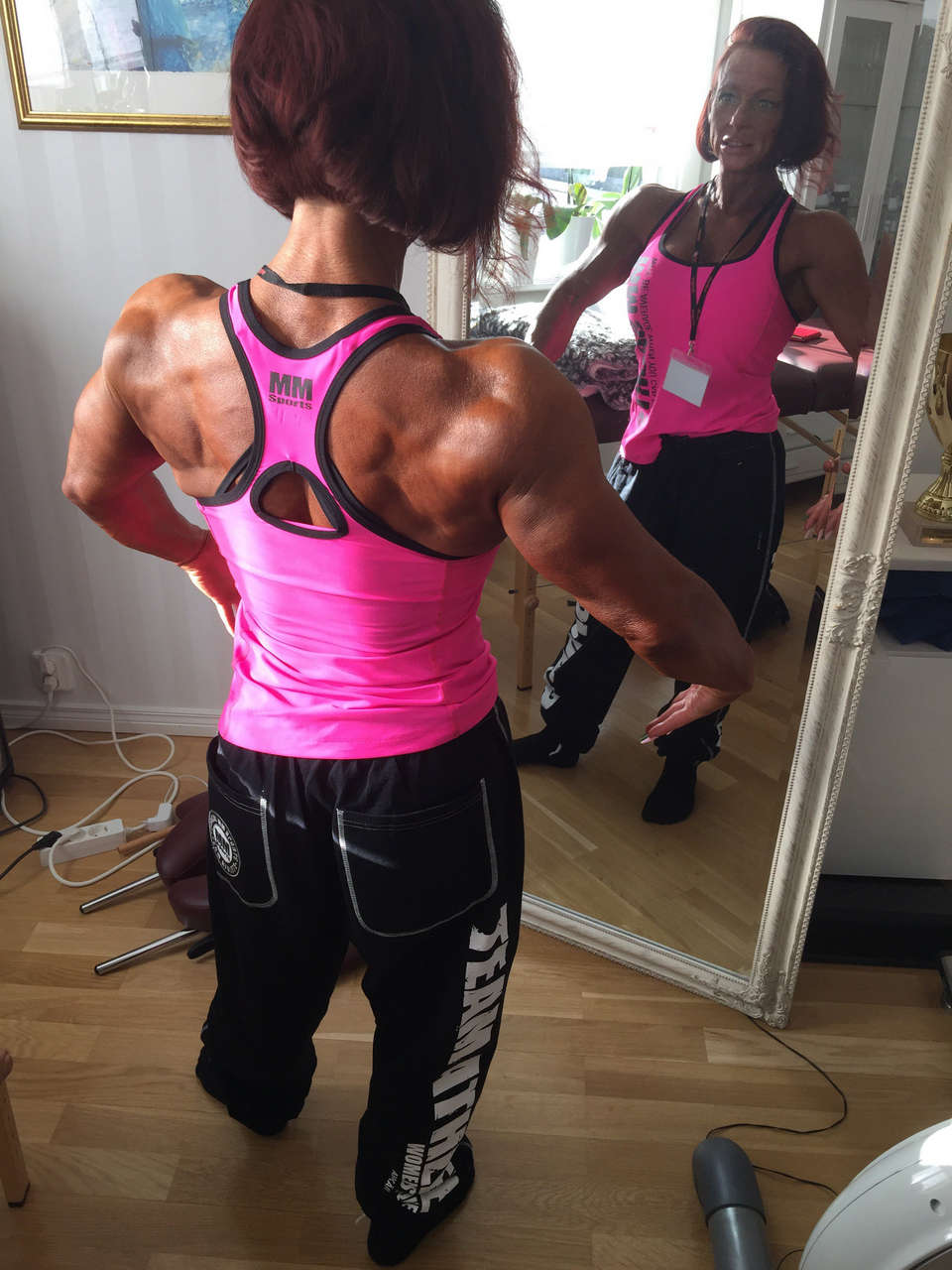 Anna Karnebo Muscles