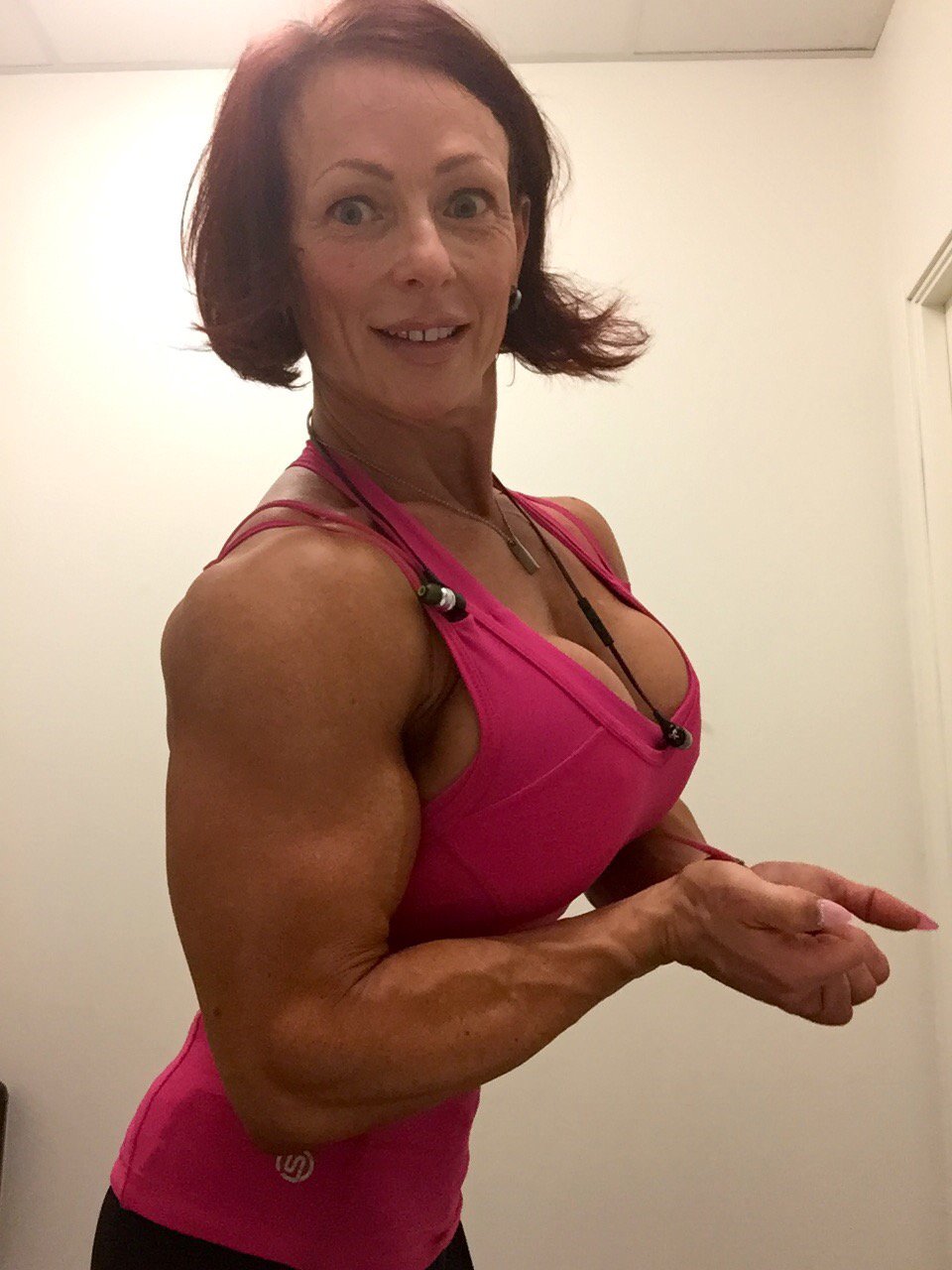 Anna Karnebo Muscles
