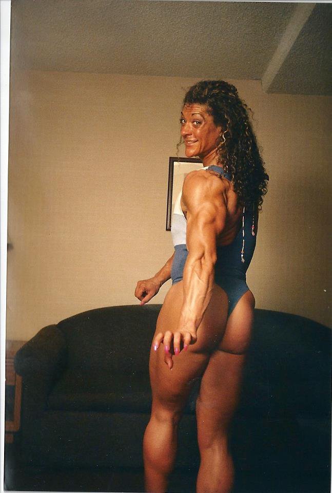 Anna Marie Onesti Muscles