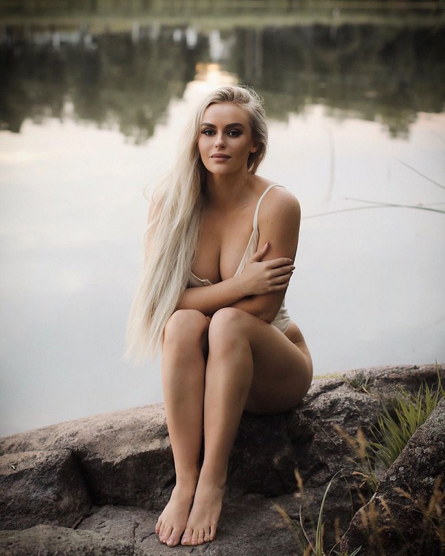 Anna Nystrom NSFW