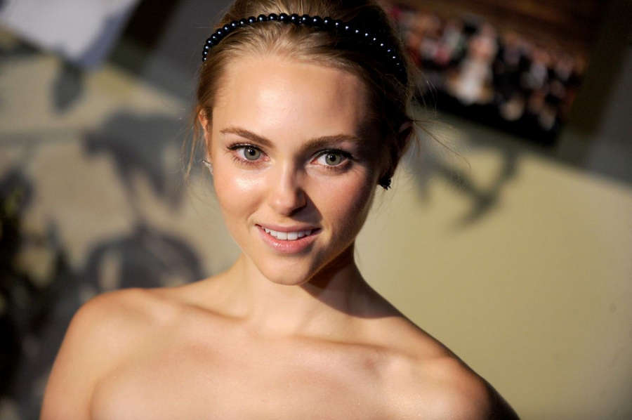 Annasophia Robb NSFW