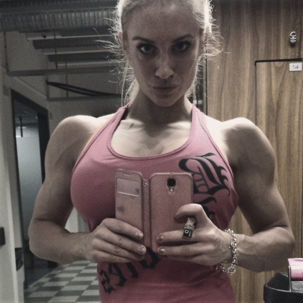 Antonia Pesevski Muscles