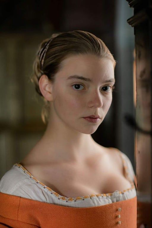 Anya Taylor Joy Has A Wonderful Neck To Taste NSF