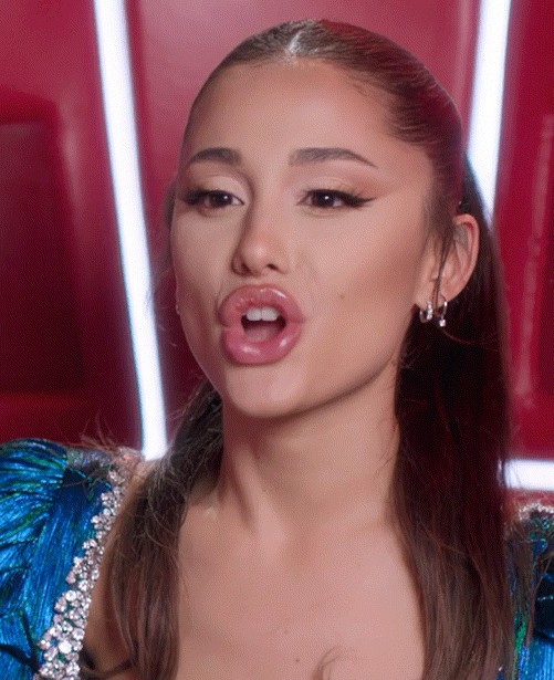 Ariana Grande NSFW