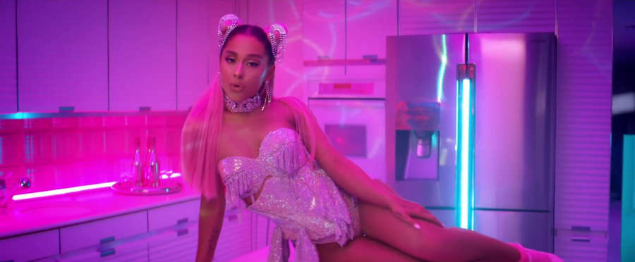 Ariana Grande NSFW