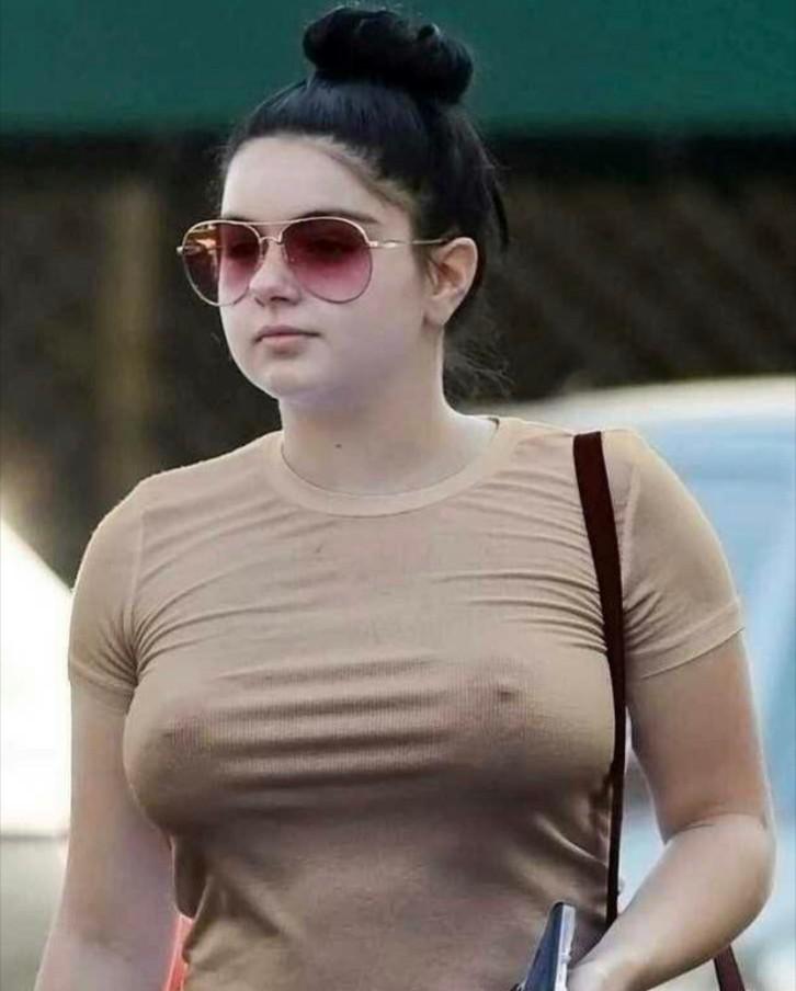 Ariel Winter Out And About Big Tit